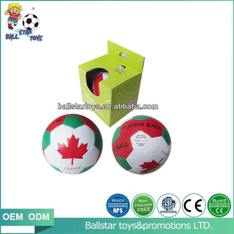 B0014inchstuffedCanadaflagsoccer